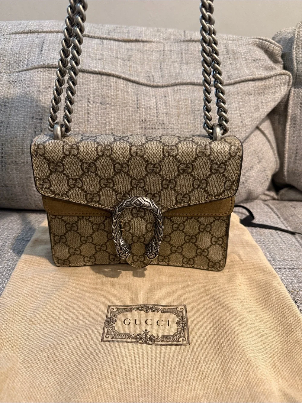 Gucci dionysus GG Supreme Shoulder Bag with Silver-Tone Hardware